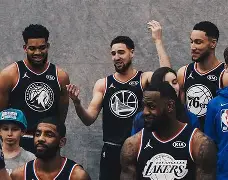 九州娱乐-关于詹姆斯领跑全明星票王，第一阵容或将再度锁定他的信息